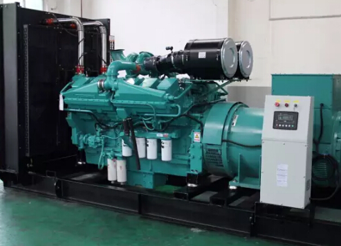 武江发电机如何选择合适的除垢剂来清洗水冷式机油散热器？